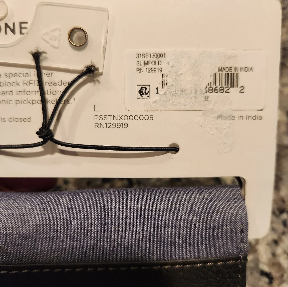 NWT Sun + Stone Mens RFID Wallet Black With Blue Accents